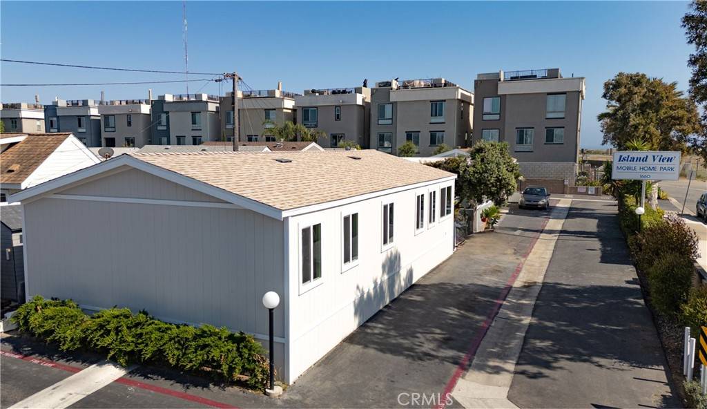 Costa Mesa, CA 92627,1660 Whittier AVE #1