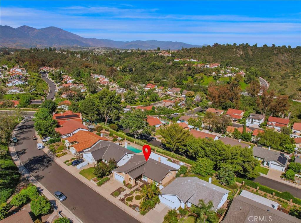 Mission Viejo, CA 92691,22182 Platino