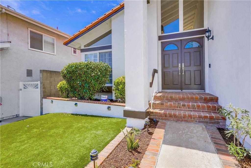 Lake Forest, CA 92630,22581 Little DR
