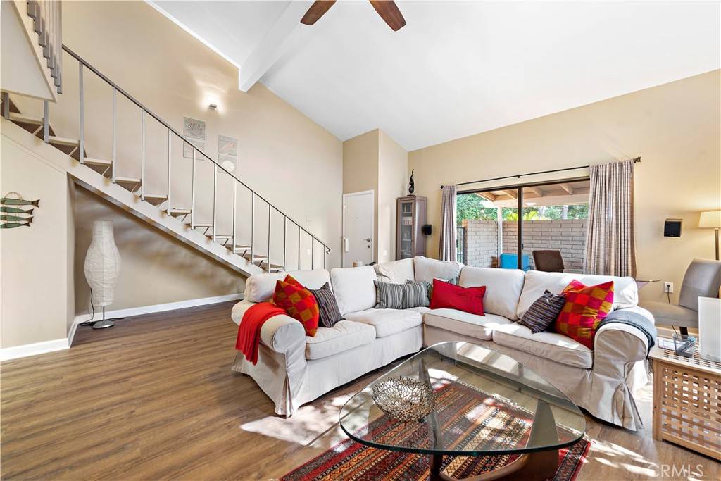 Laguna Woods, CA 92637,2077 Ronda Granada #A