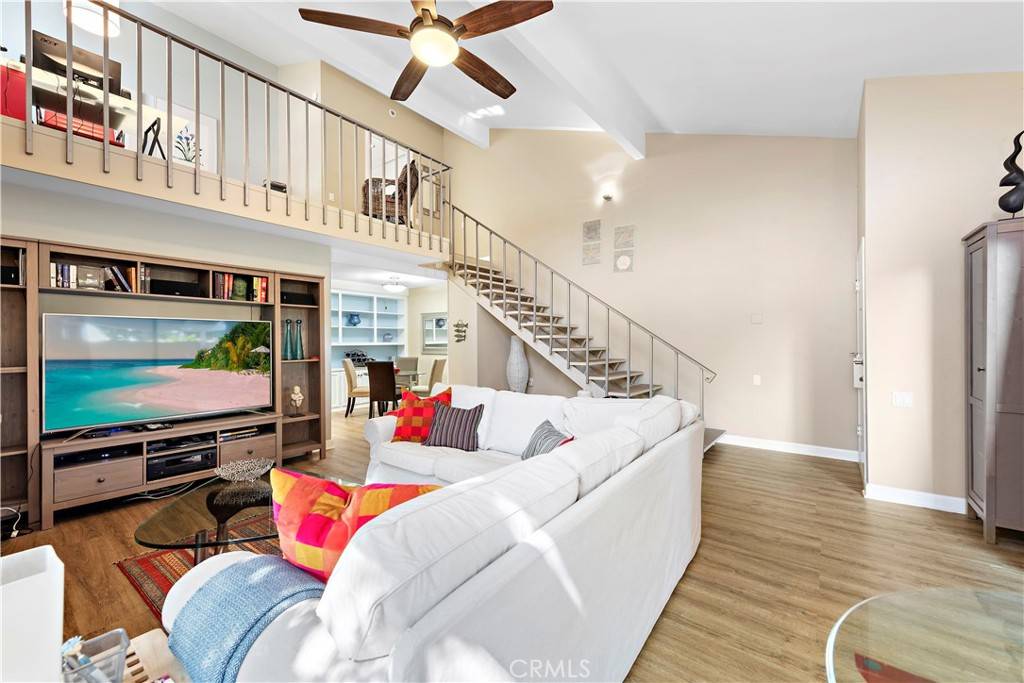 Laguna Woods, CA 92637,2077 Ronda Granada #A
