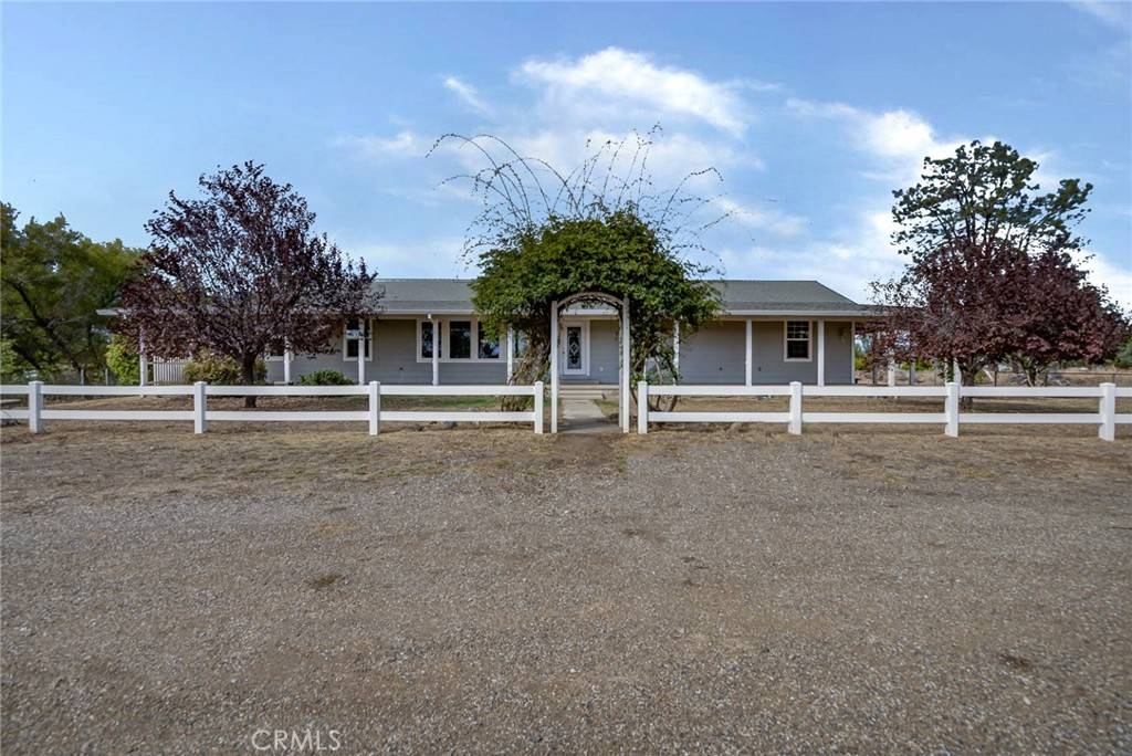 Anderson, CA 96007,17376 Bright Path LN