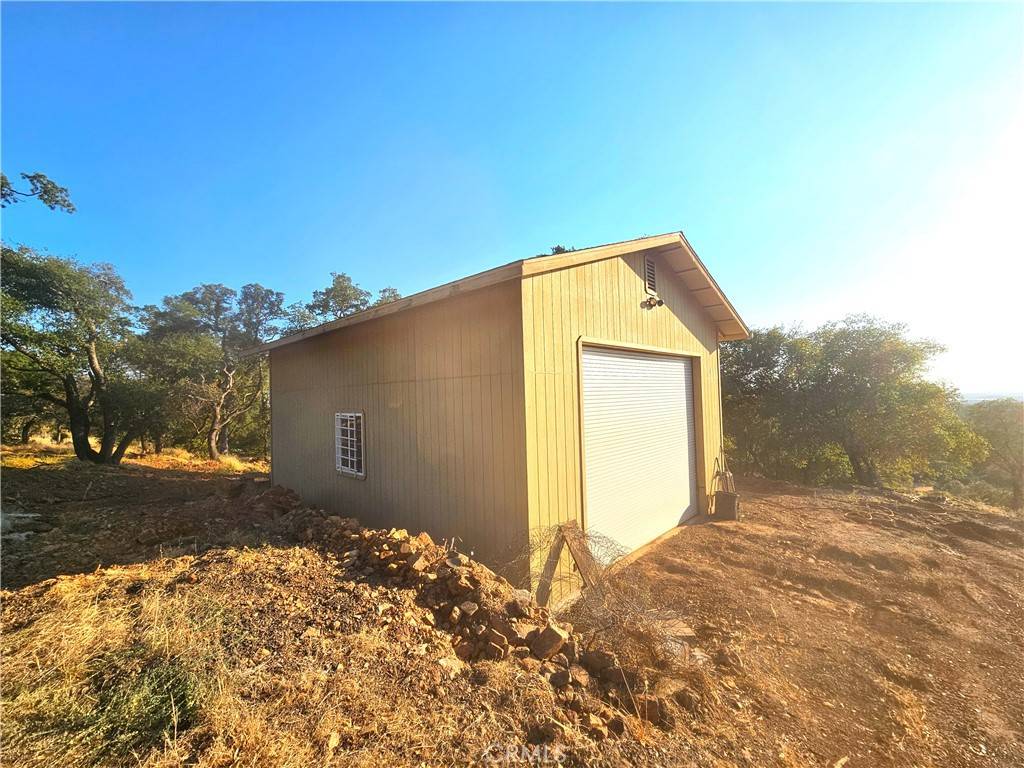 Oroville, CA 95966,170 Wakefield DR