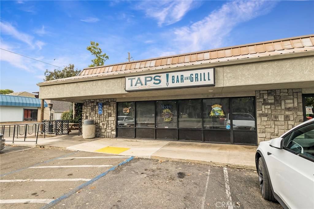 Chico, CA 95928,407 Walnut