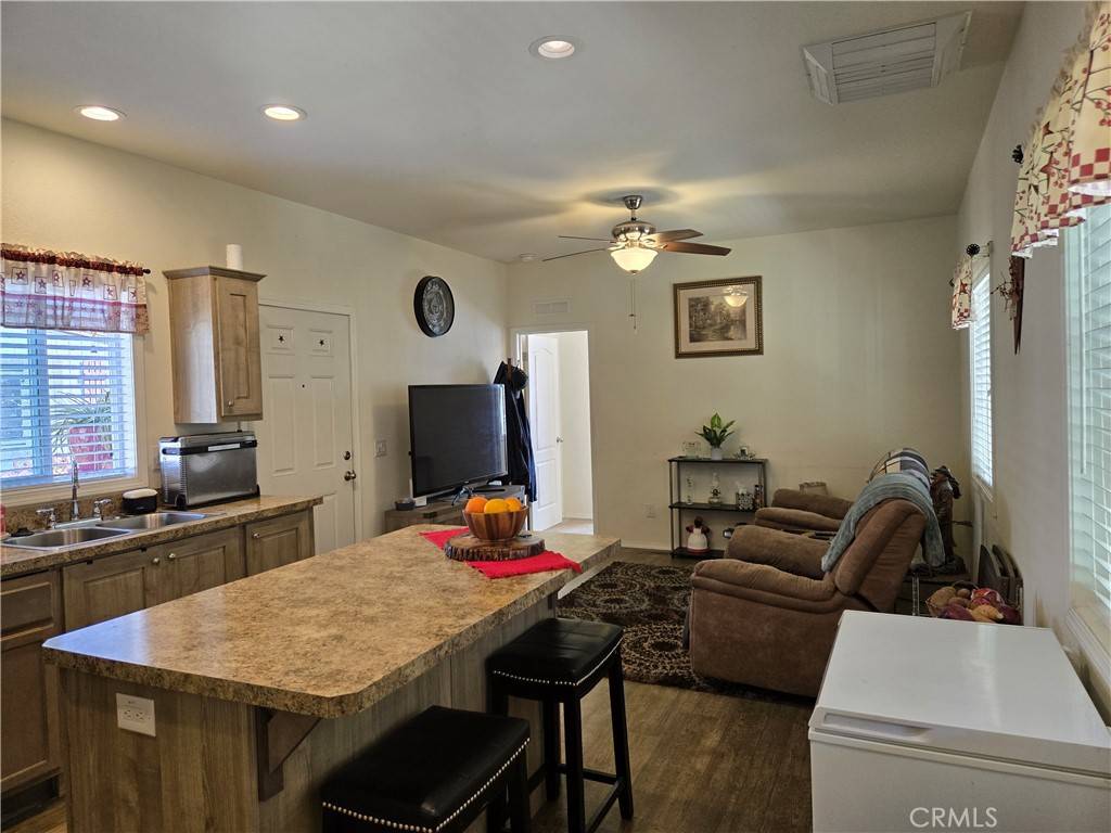 Oroville, CA 95965,3289 Highway 70 #4B