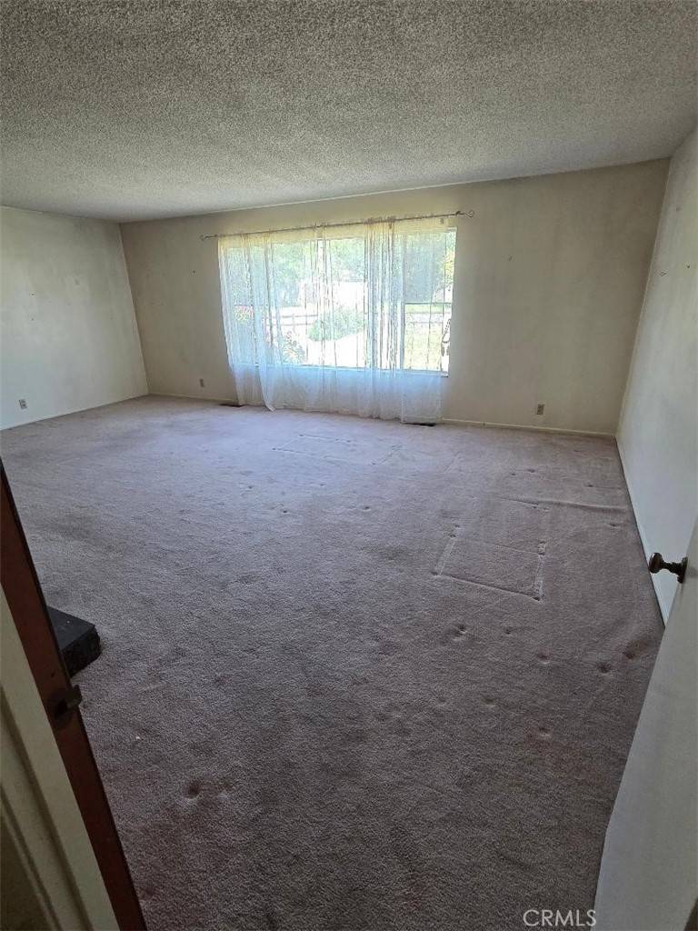 Oroville, CA 95966,190 La Mirada AVE