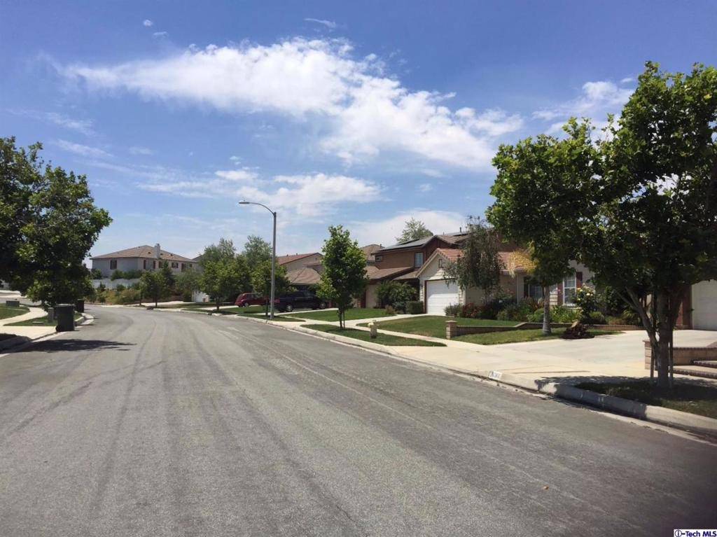 Loma Linda, CA 92354,26371 Antonio CIR