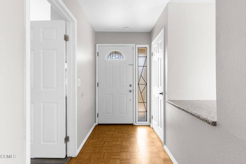 Azusa, CA 91702,1073 Lakeview TER