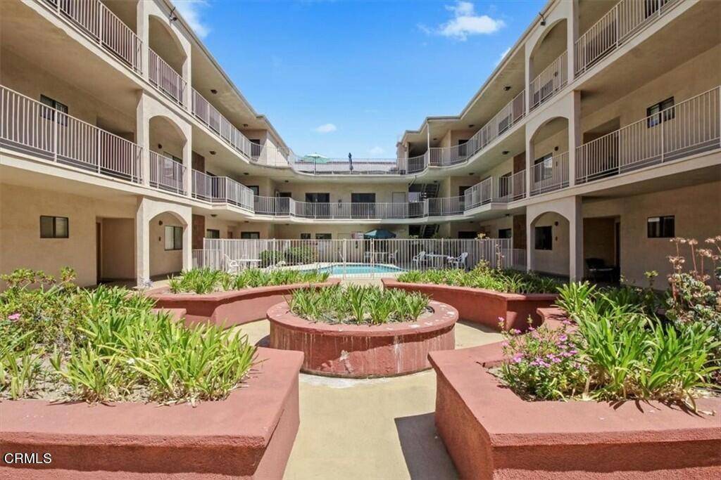 Glendale, CA 91206,221 E Lexington DR #204