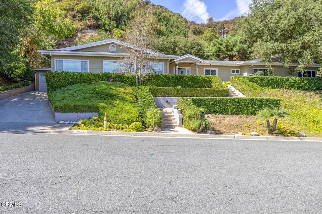 La Canada Flintridge, CA 91011,3943 Robin Hill RD