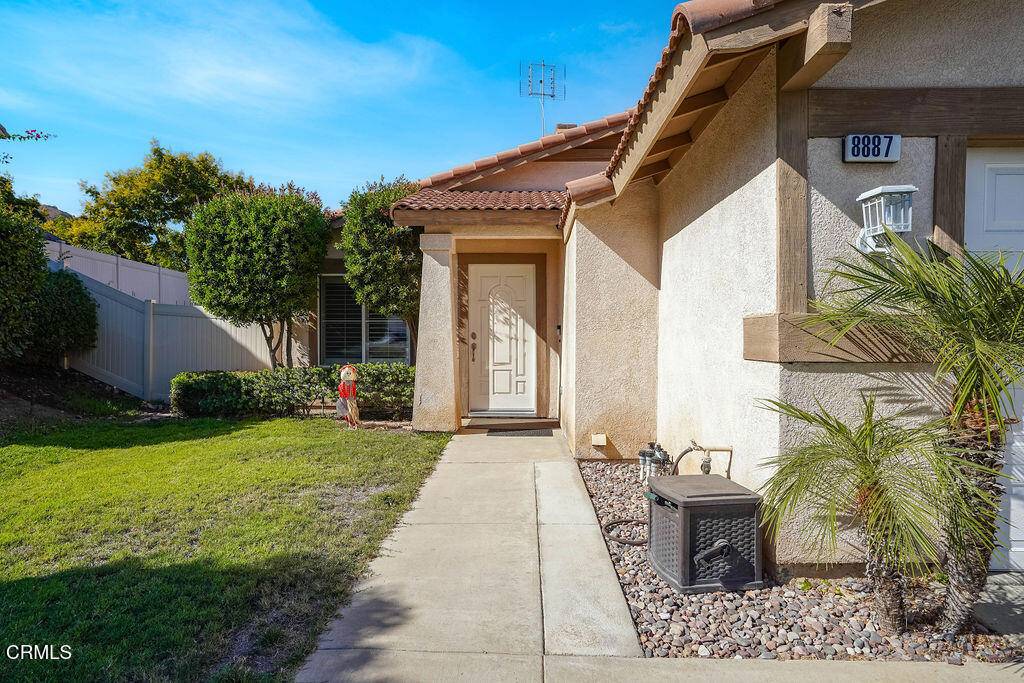 Corona, CA 92883,8887 Crest View DR