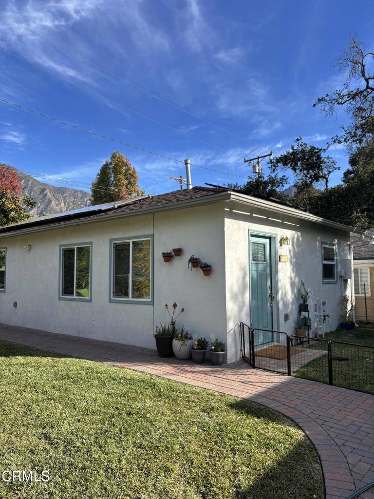 Altadena, CA 91001,1821 Meadowbrook RD