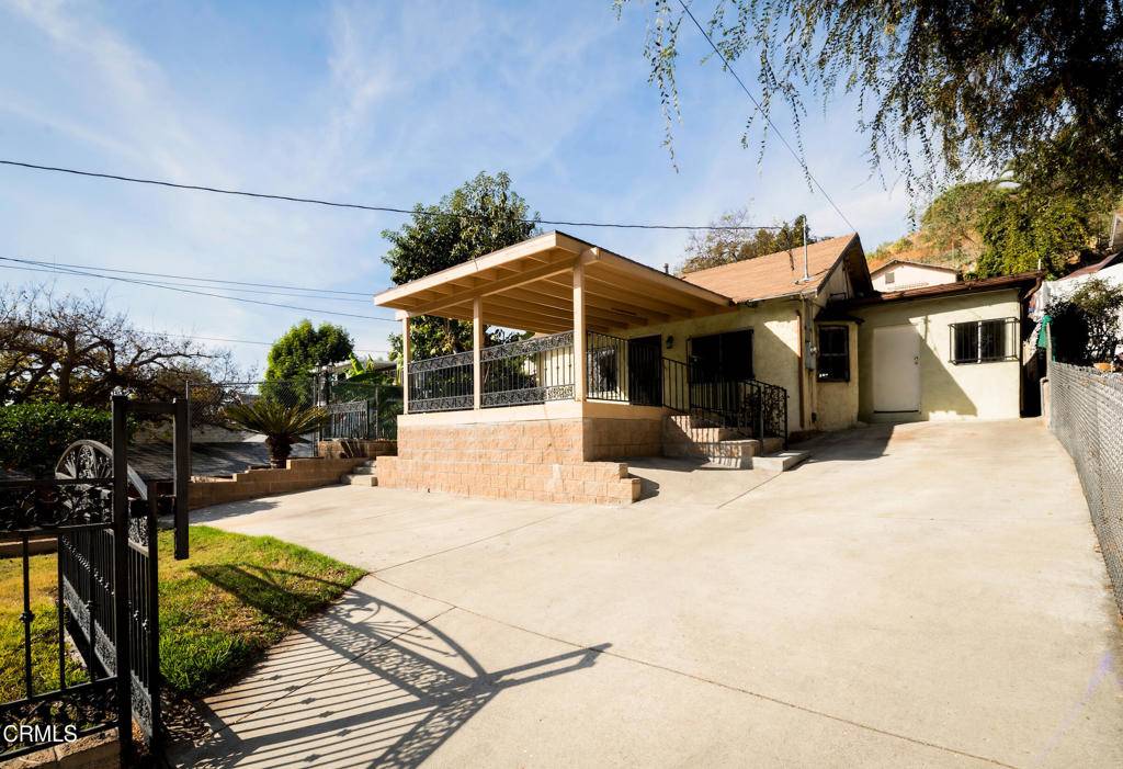 Los Angeles, CA 90031,255 E Avenue 33