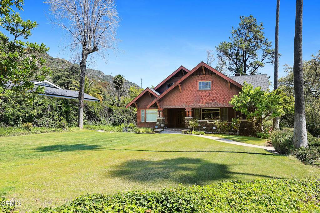 La Canada Flintridge, CA 91011,5250 La Canada BLVD