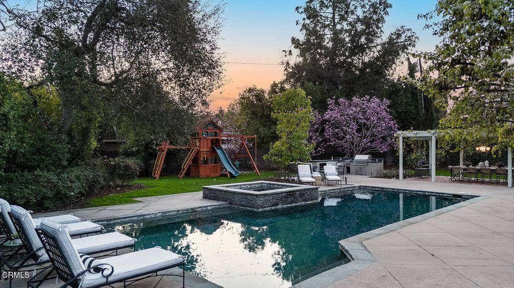 San Marino, CA 91108,1477 Old Mill RD