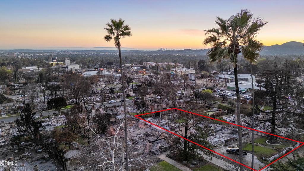 Altadena, CA 91001,1004 E Mariposa