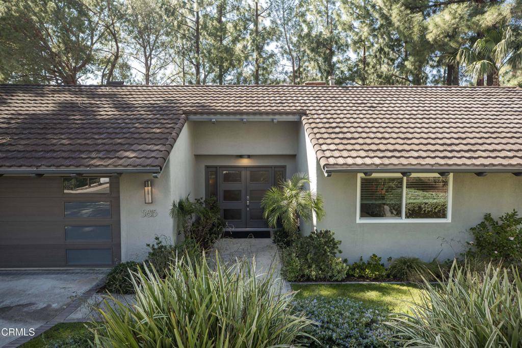 La Canada Flintridge, CA 91011,5815 Briartree DR