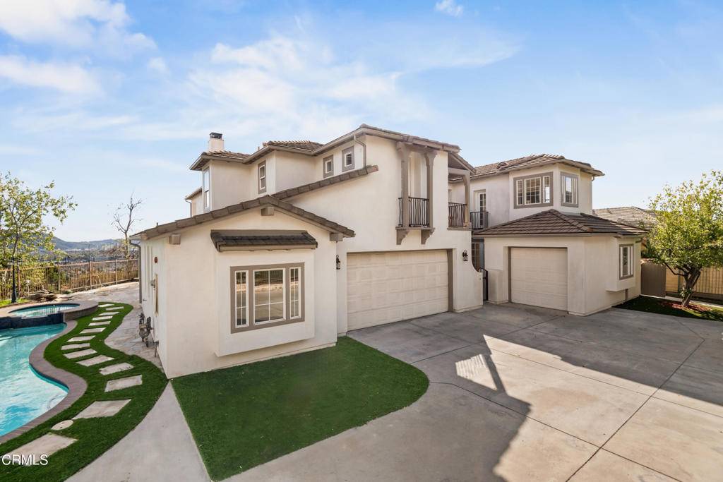 Burbank, CA 91504,3318 Durham CT