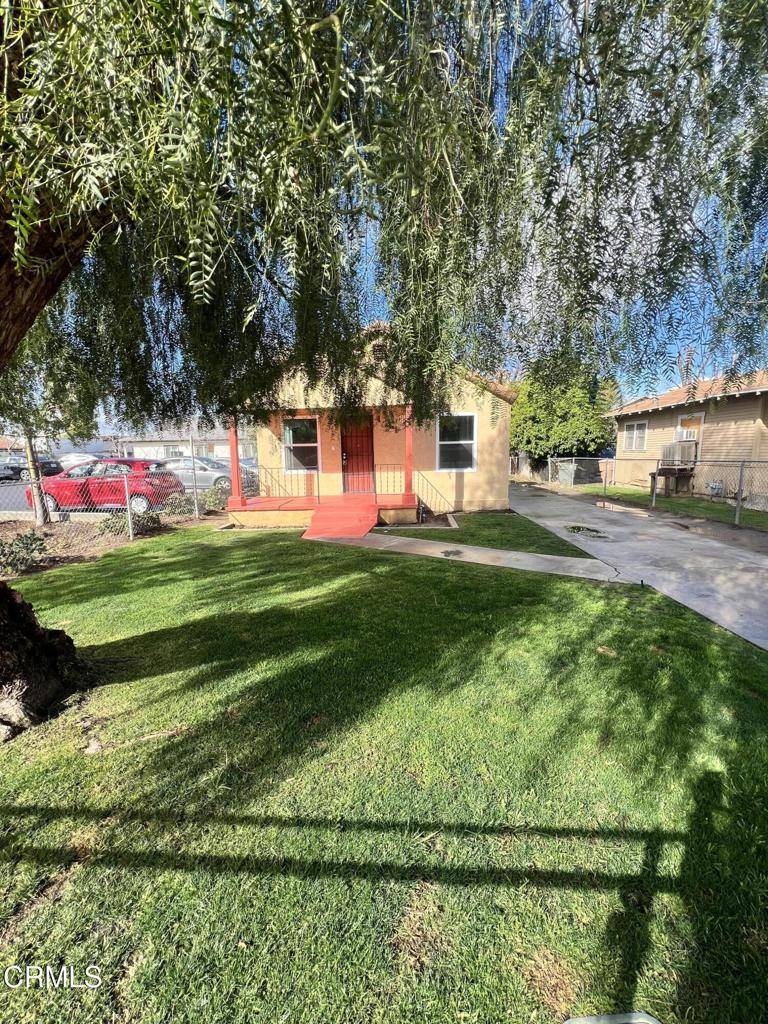 Bakersfield, CA 93304,121 L ST