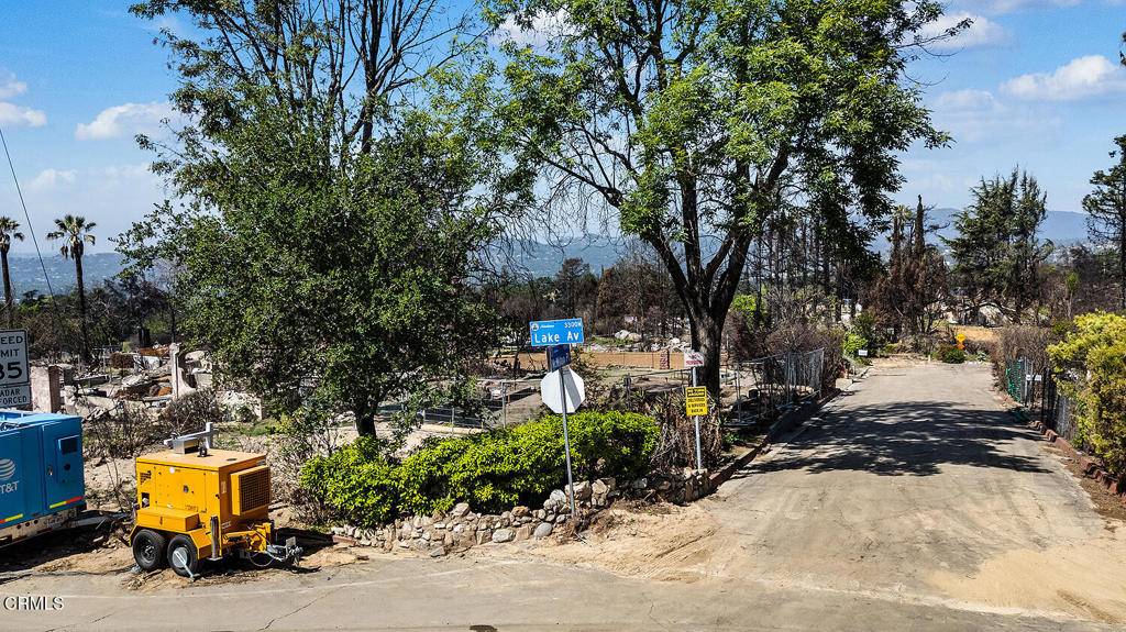 Altadena, CA 91001,600 Mcwilton PL