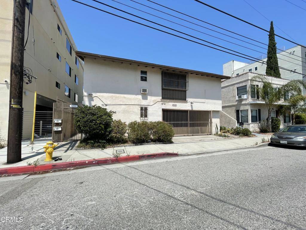 North Hollywood, CA 91601,5237 Cahuenga BLVD