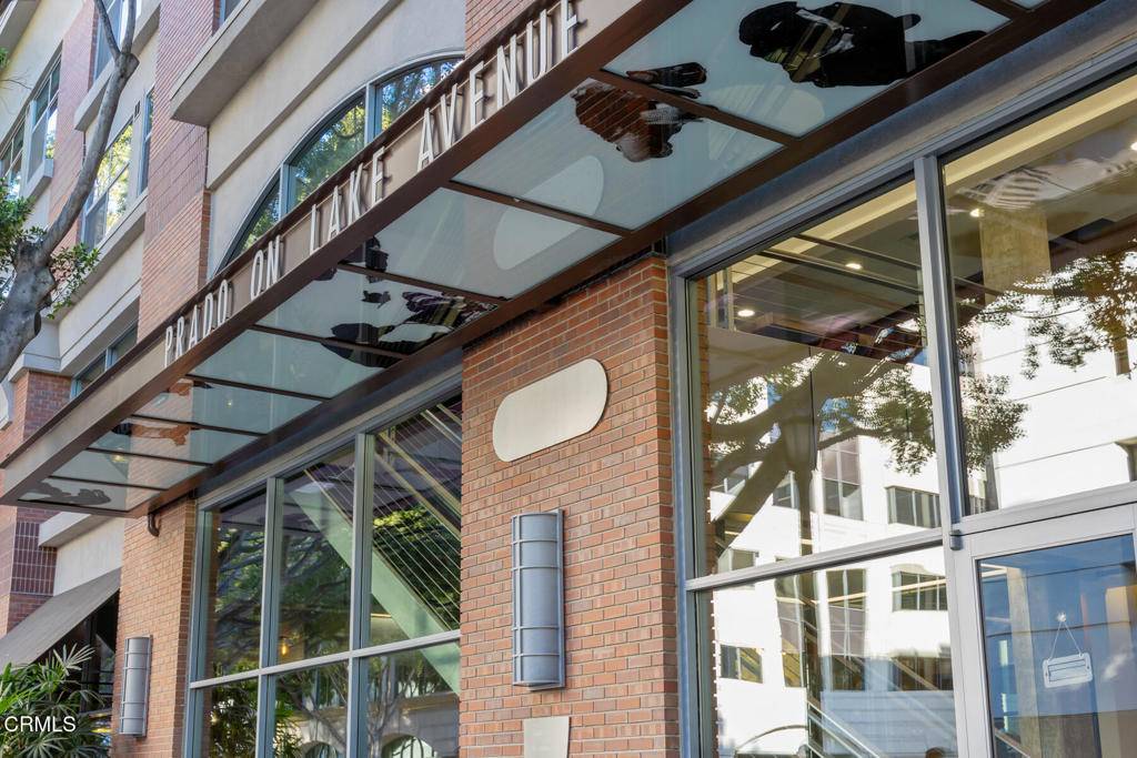 Pasadena, CA 91101,840 E Green ST #120