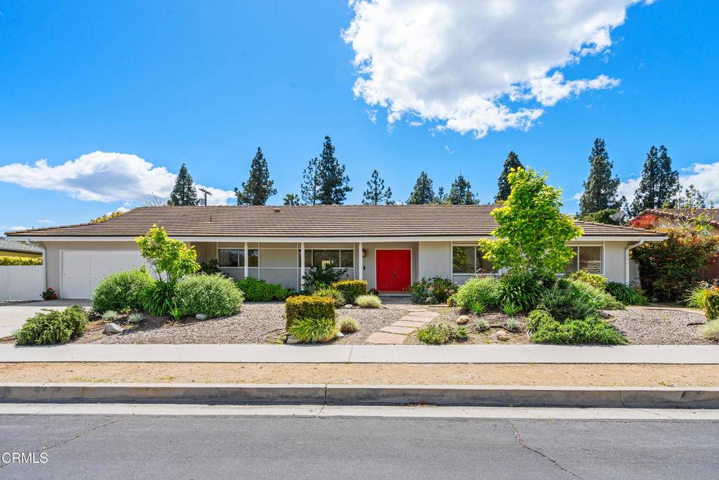 West Hills, CA 91304,23272 Strathern ST