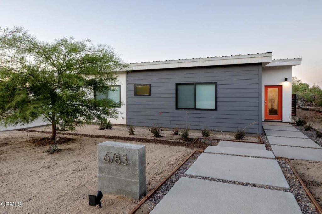 Joshua Tree, CA 92252,6783 Easterly DR