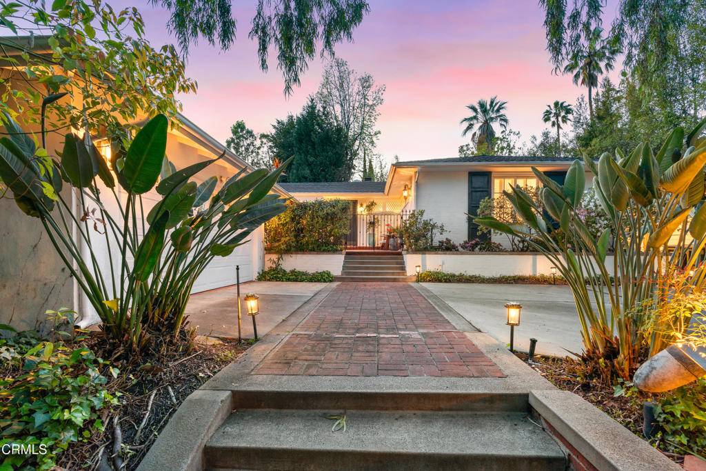 Pasadena, CA 91106,1181 S Oak Knoll AVE