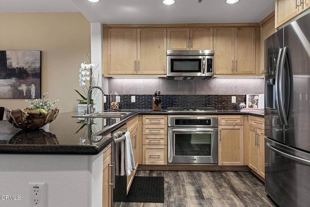 Pasadena, CA 91106,931 E Walnut ST #412