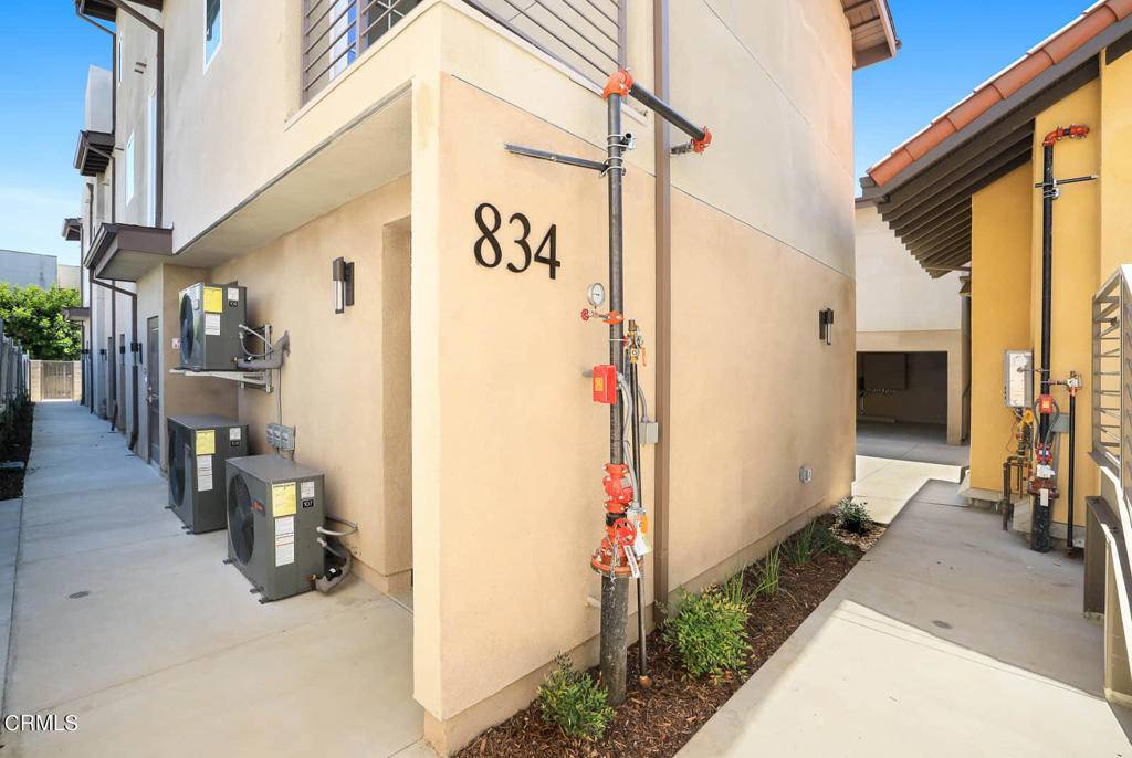 Pasadena, CA,834 N Fair Oaks AVE #106