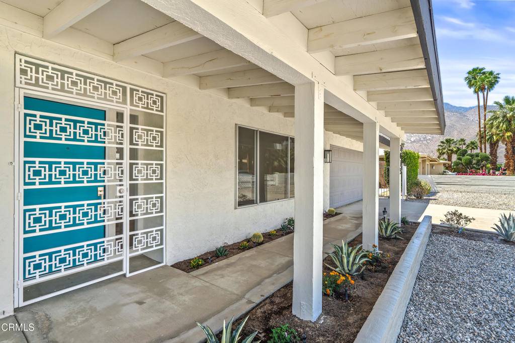 Palm Springs, CA 92262,2075 E Calle Felicia