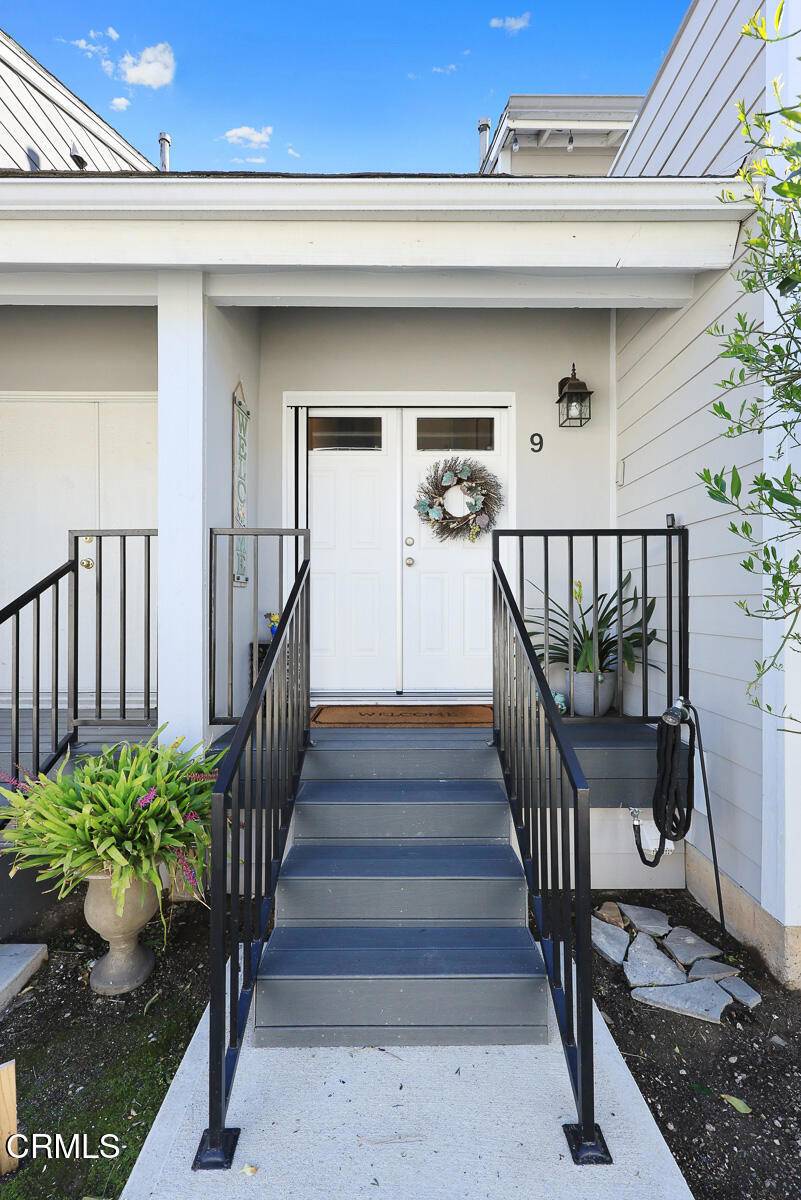 Altadena, CA 91001,2104 Raymond AVE #9