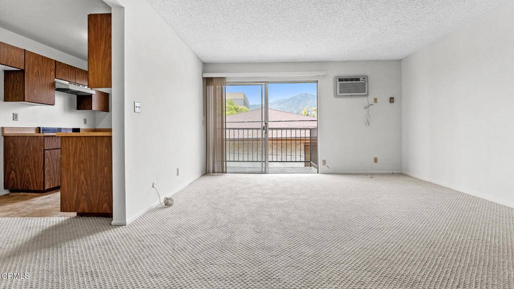 Glendale, CA 91203,409 Burchett ST #210