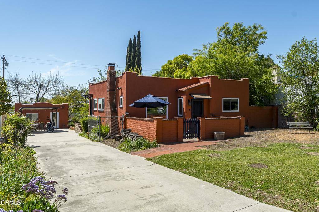 Pasadena, CA 91104,1728 Oakwood ST