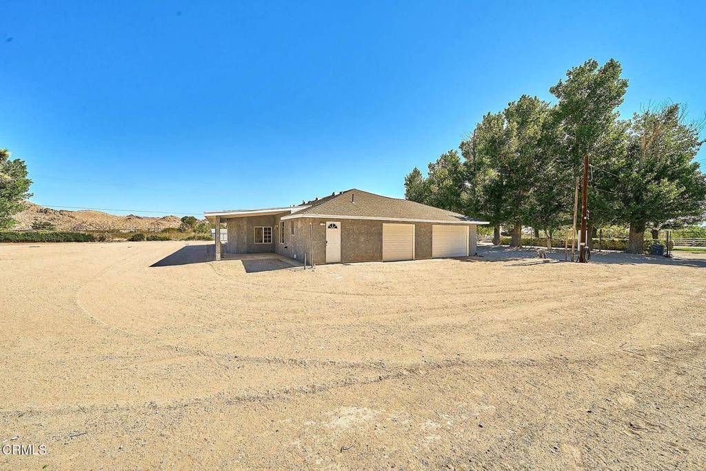 Lucerne Valley, CA 92356,10298 Custer AVE