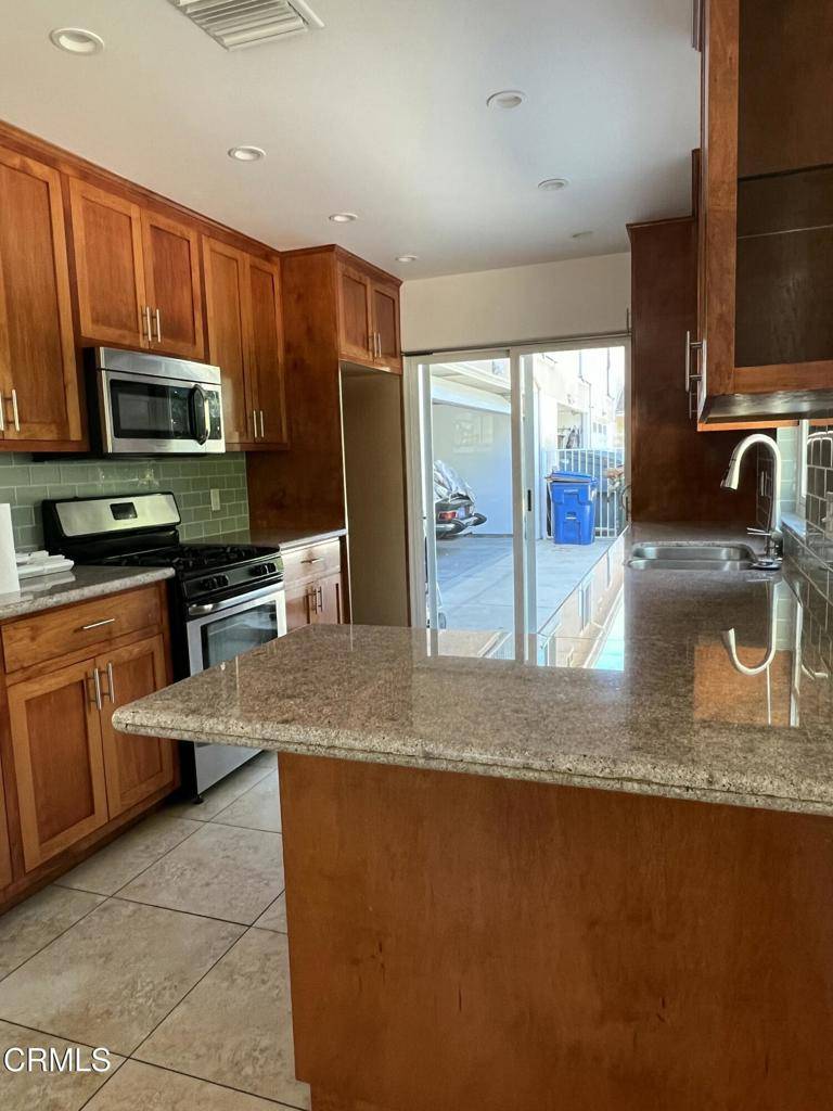 Altadena, CA 91001,2803 Tola AVE
