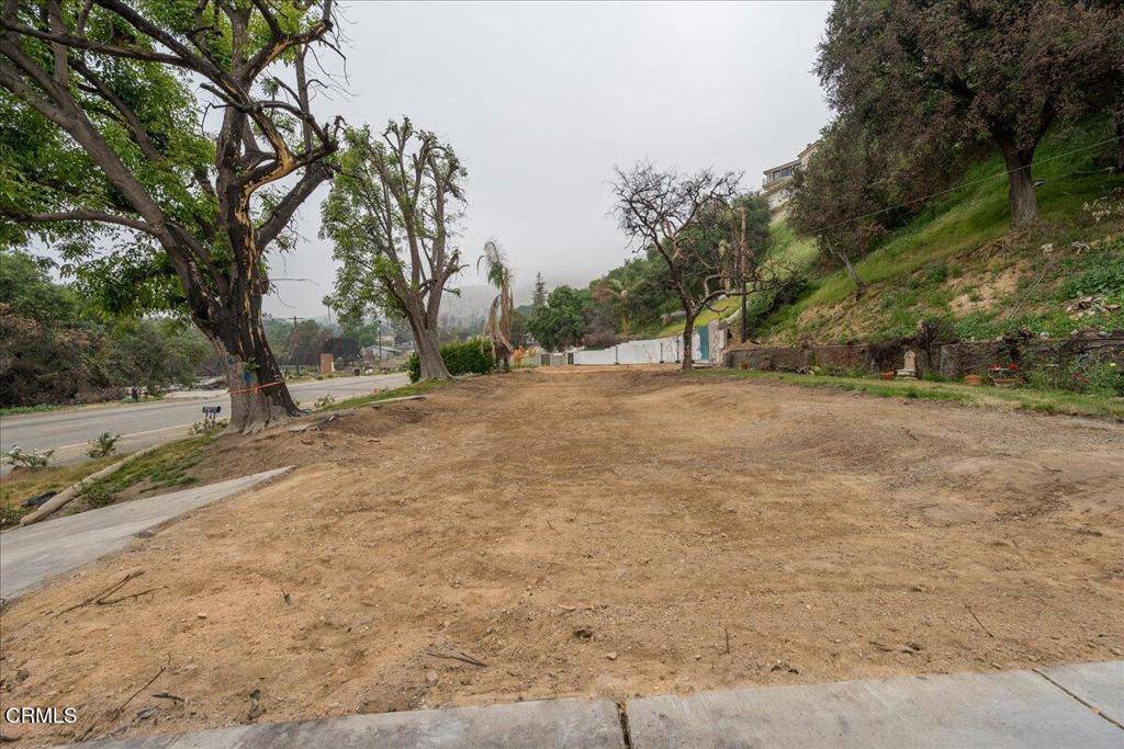 Altadena, CA 91001,1369 E Loma Alta DR