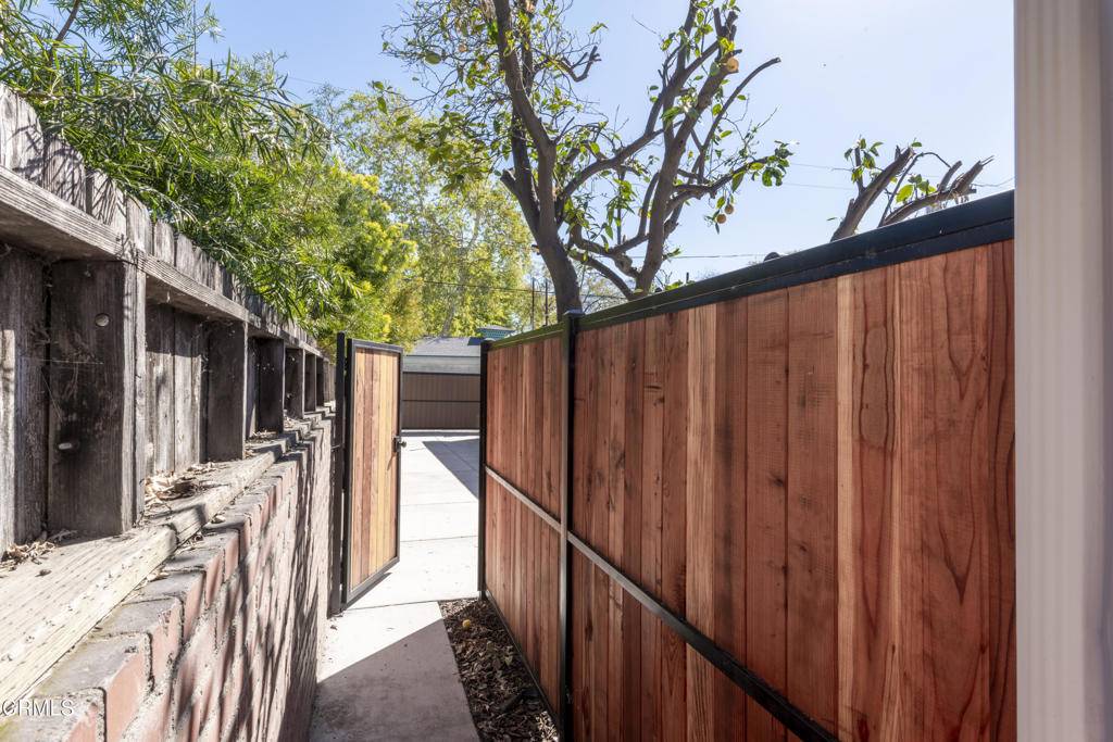 North Hollywood, CA 91601,5842 Satsuma Ave #2