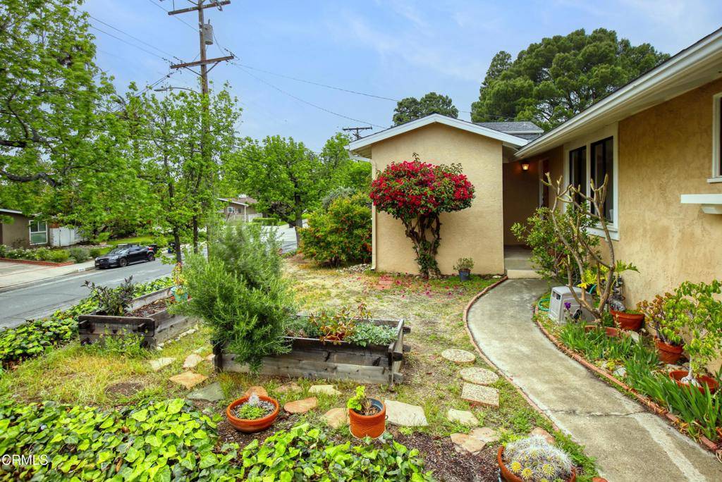 Glendale, CA 91214,3631 Burritt WAY