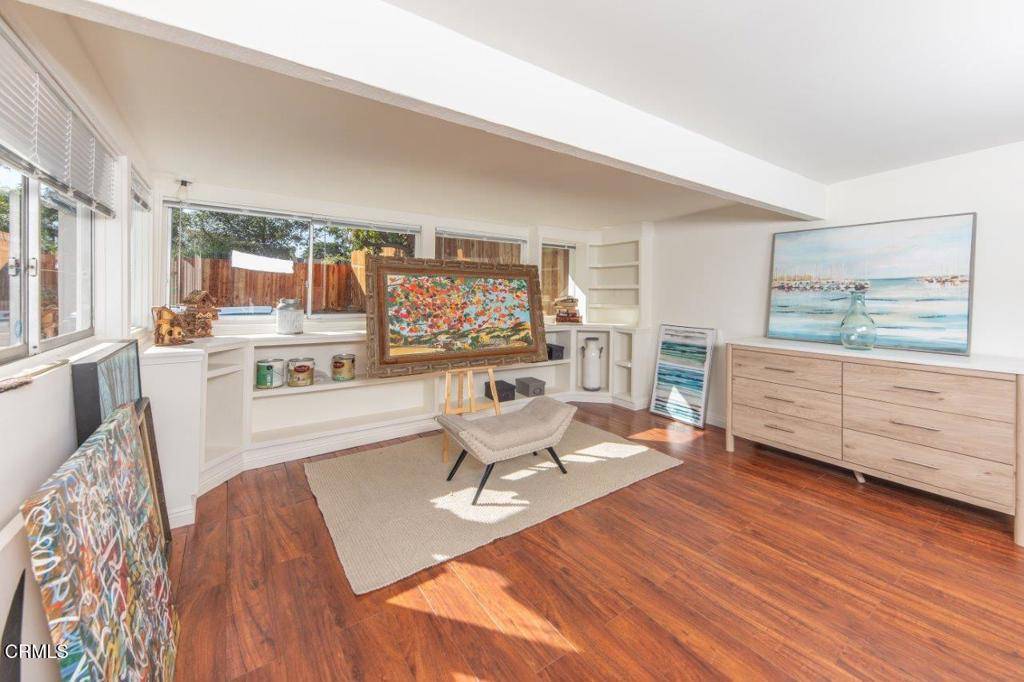 La Crescenta, CA 91214,4745 La Crescenta AVE