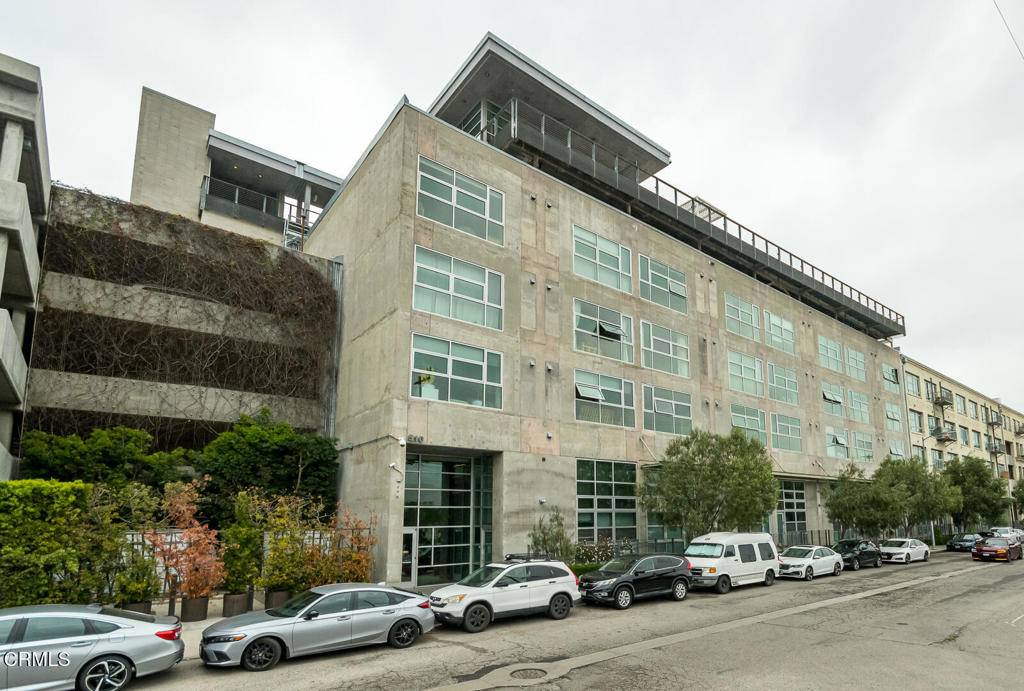 Los Angeles, CA 90013,510 S Hewitt ST #106