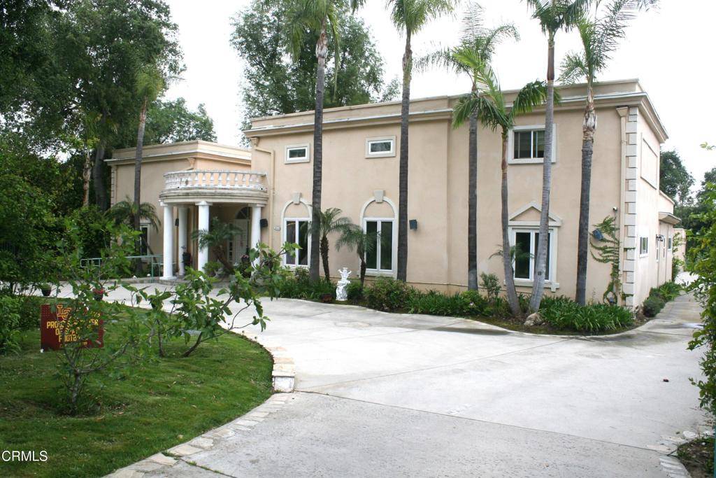 La Canada Flintridge, CA 91011,500 Georgian RD