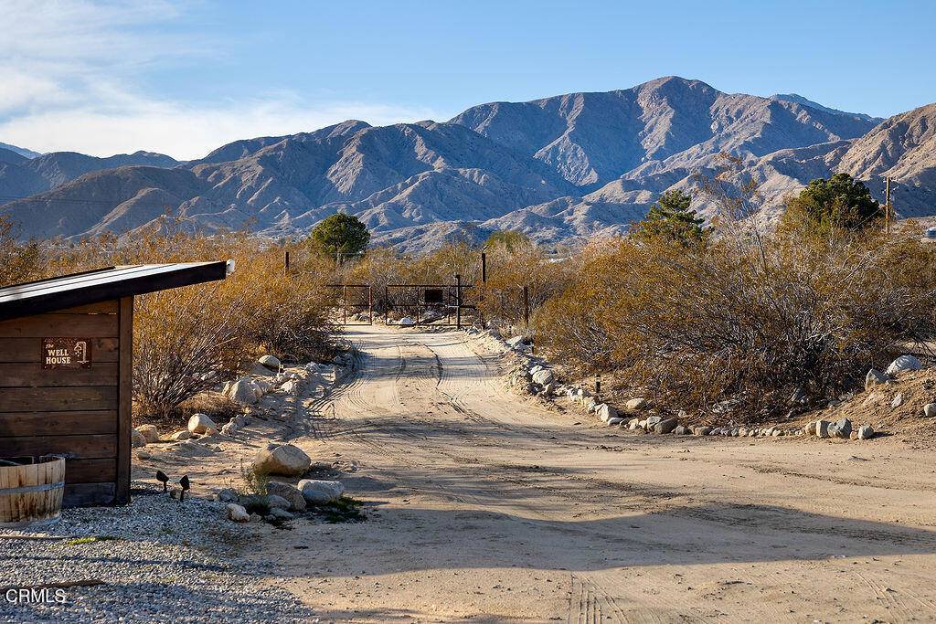 Morongo Valley, CA 92256,9427 T Circle DR