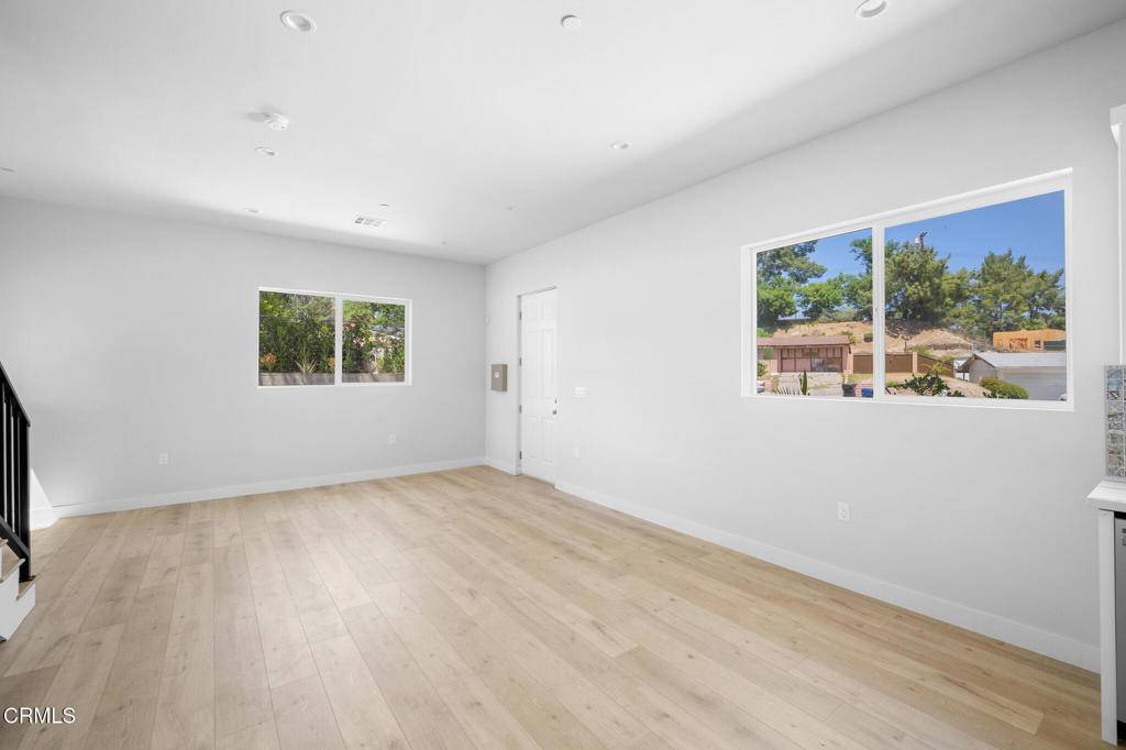 Granada Hills, CA 91344,12323 Foxcroft PL
