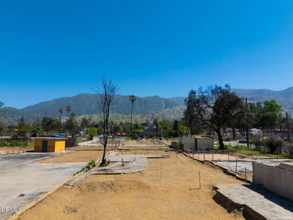 Altadena, CA 91001,351 W Harriet AVE