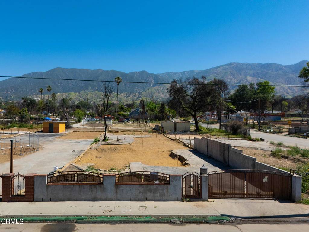 Altadena, CA 91001,351 W Harriet AVE
