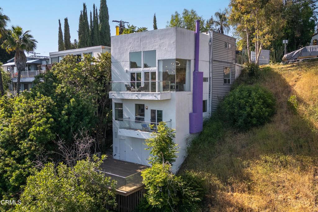 Los Angeles, CA 90031,1196 Montecito DR