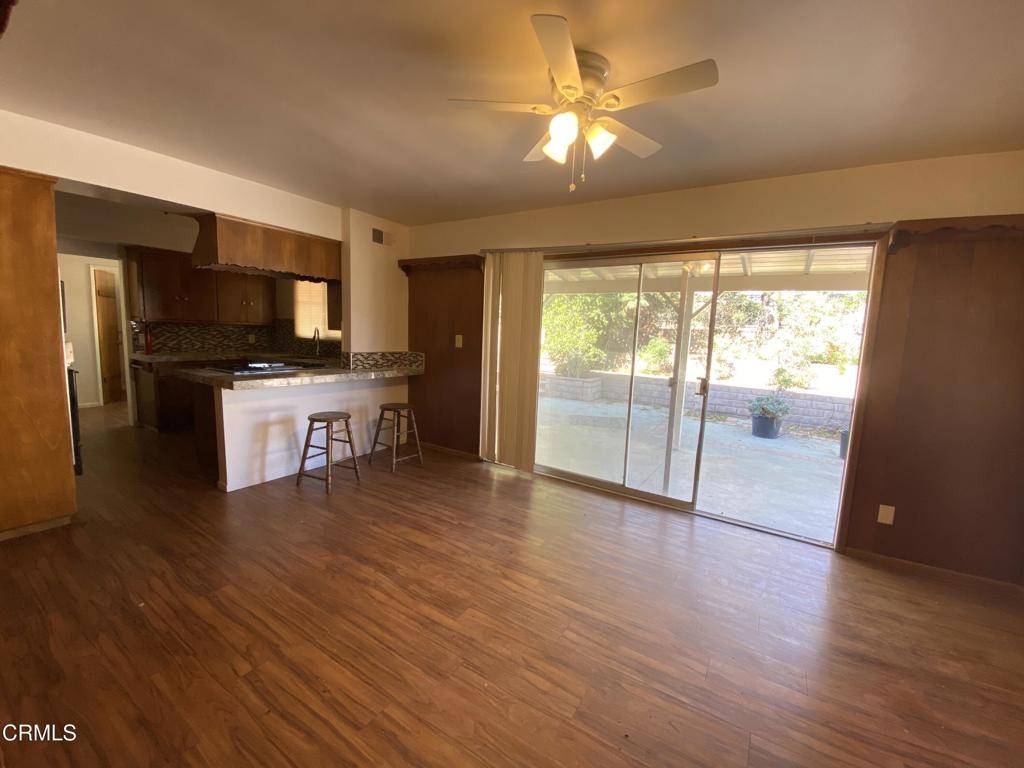Sunland, CA 91040,10315 Mcbroom ST