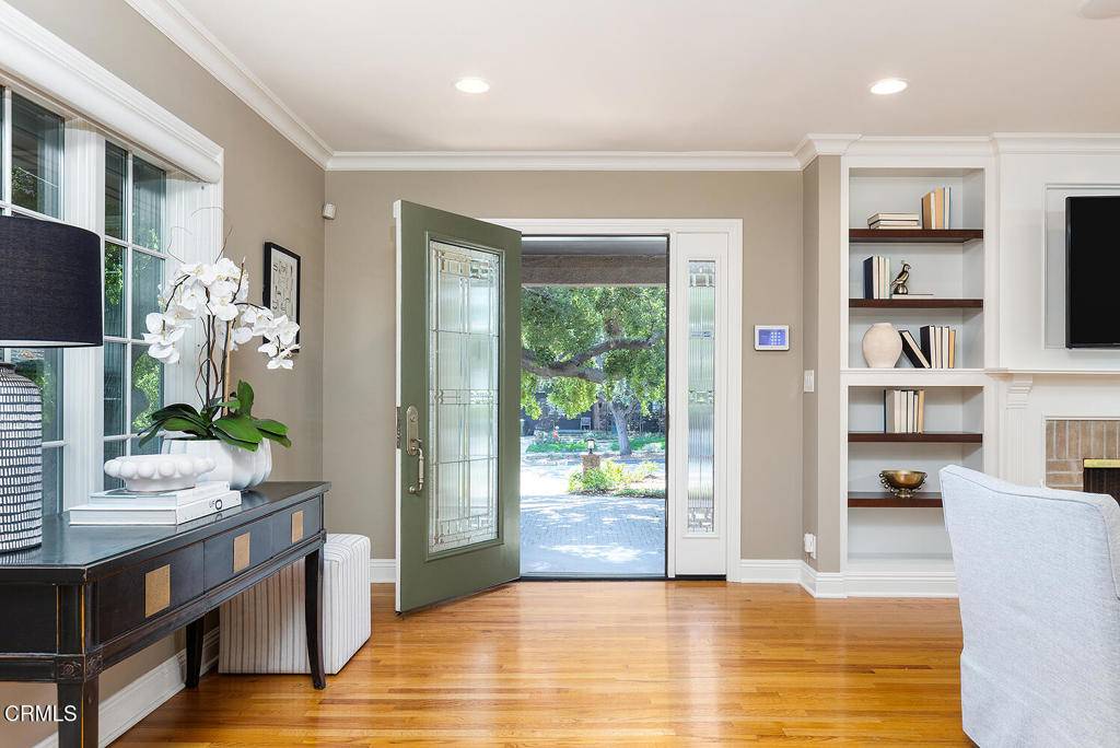 Pasadena, CA 91105,502 California Terrace